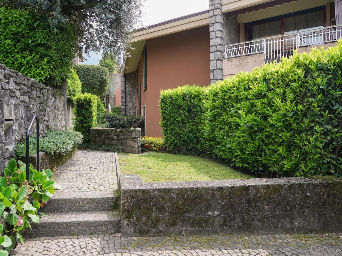 Studio Hermitage-4 By Interhome Porto Valtravaglia Exterior photo